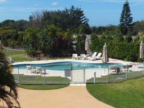Pacific Marina Apartments - Accommodation Perth 18
