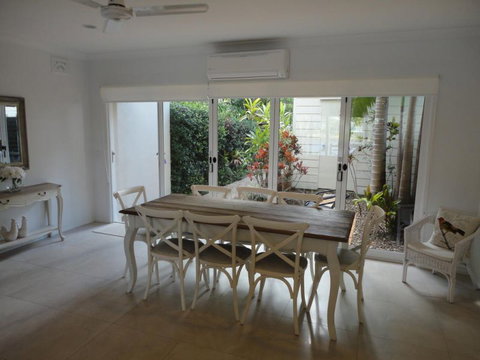 Noosa Entrance Waterfront Resort - Accommodation Perth 0