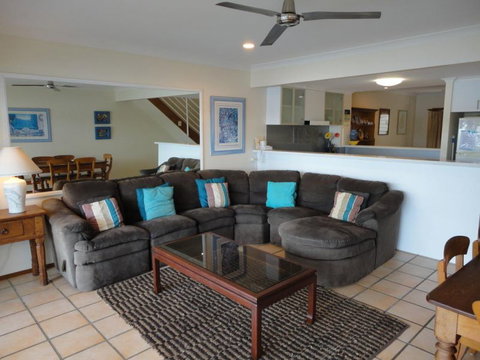 Noosa Entrance Waterfront Resort - Accommodation Perth 13