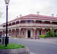 Jens Town Hall Hotel - Accommodation Perth
