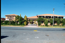Grand Manor Motor Inn - Accommodation Perth 0