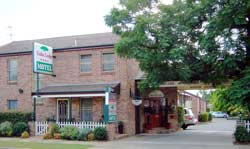 Cedar Lodge Motel - Accommodation Perth 0