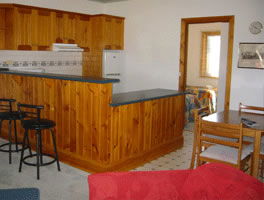 Campaspe Lodge - Accommodation Perth 3
