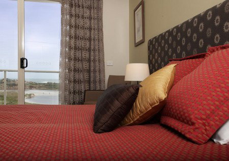 Lady Bay Resort - Accommodation Perth 0