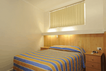 Bamboo Motor Inn - thumb 1