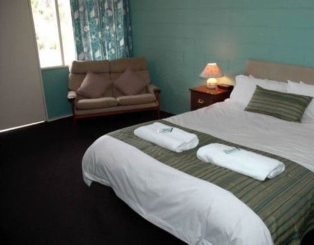 The Bay Motel - Safety Beach - Accommodation Perth 0