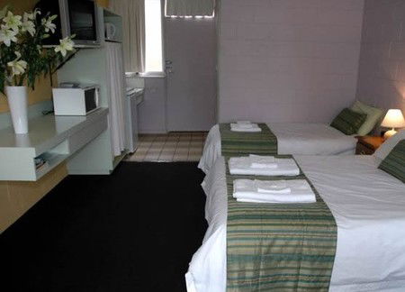 The Bay Motel - Safety Beach - Accommodation Perth 2