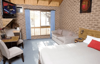 Beechworth Carriage Motor Inn - Accommodation Perth 2