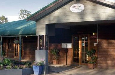 Hermitage Lodge - Accommodation Perth 0