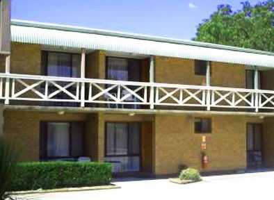 Parkway Motel - Accommodation Perth 1