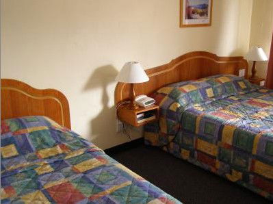 All Seasons Motor Lodge - Accommodation Perth 1