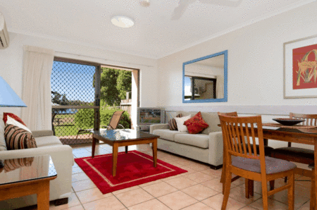 Cayman Quays - Accommodation Perth 4