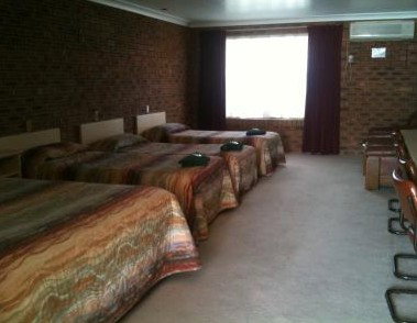 Town And Country Motor Inn Cobar - Accommodation Perth 3