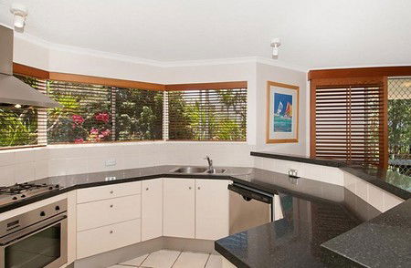 Parkshores Sunshine - Accommodation Perth 3