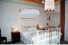Kinross Guest House - Accommodation Perth 2