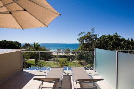 Maison Noosa Luxury Beachfront Resort - Accommodation Perth 1