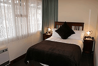 Orana House - Accommodation Perth 3