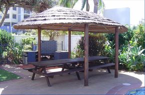 Casablanca Beachfront Apartments - Accommodation Perth 3