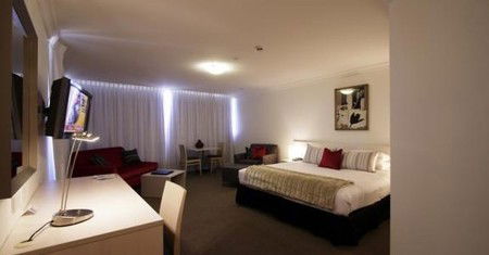 Townhouse Hotel - Accommodation Perth 4