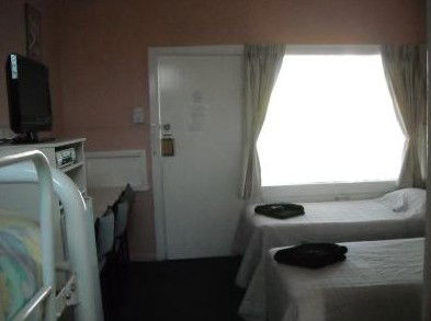 The Tree Motel - Accommodation Perth 2