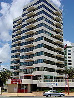 Beachfront Towers - Accommodation Perth 0