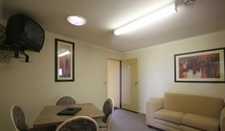 Araluen Motor Lodge - Accommodation Perth 3