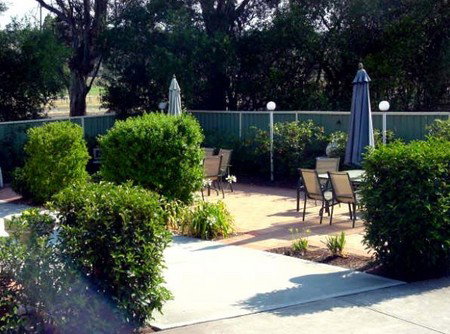 Branxton House Motel - Accommodation Perth 4