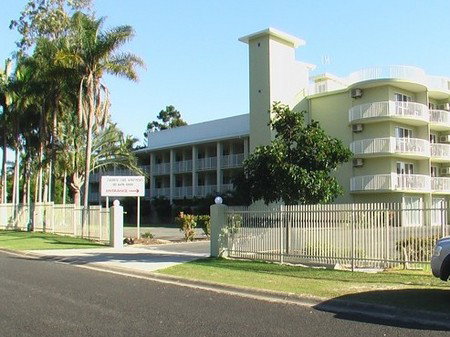 Cabarita Lake Apartments - Accommodation Perth 3