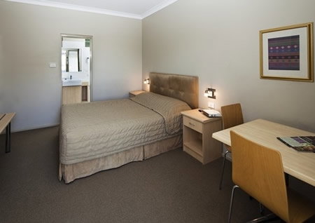 Cessnock Motel - Accommodation Perth 2