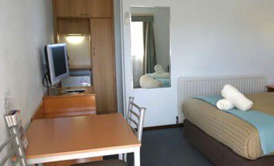 Colonial Lodge Motor Inn - Accommodation Perth 4
