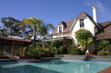 Maclin Lodge Motel - Accommodation Perth 3