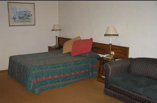 Seaton Arms Motor Inn - Accommodation Perth 0