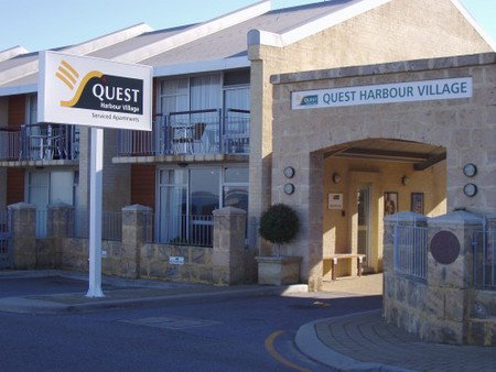 Quest Harbour Village - Accommodation Perth 3