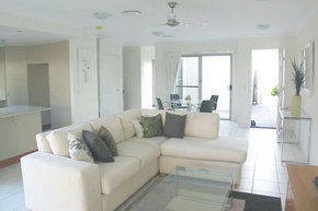 Coolum Villas - Accommodation Perth 2