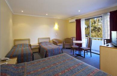 Best Western Reef Motor Inn - Accommodation Perth 2