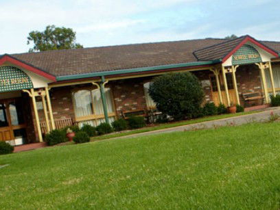 Carriage House Motor Inn - Accommodation Perth 1