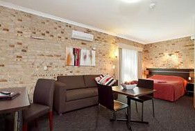 Highlander Motor Inn And Apartments - Accommodation Perth 4