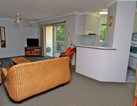Paradise Grove Holiday Apartments - Accommodation Perth 2