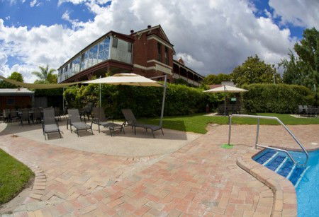 Mansfield VIC Accommodation Perth