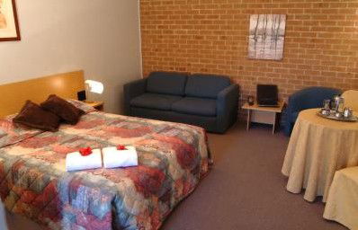 Campbelltown Colonial Motor Inn - Accommodation Perth 2