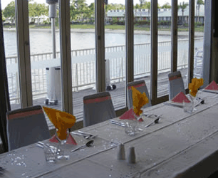 Waterfront Hotel - thumb 1