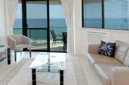 Malibu Mooloolaba - Accommodation Perth 0