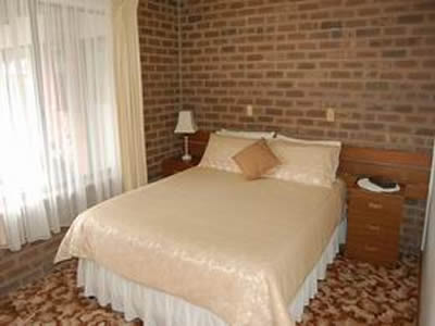 Lake Albert Motel - Accommodation Perth 1