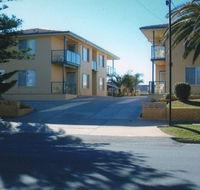 AA Madalena Court Holiday Apartments - Accommodation Perth