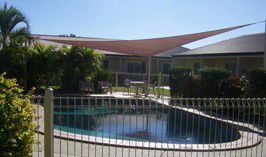 Emerald Explorers Inn - Accommodation Perth 2