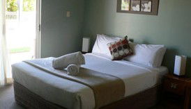 Emerald Explorers Inn - Accommodation Perth 4