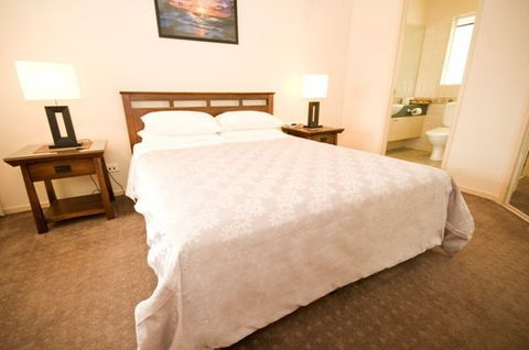 Trinity Waters Apartments - Accommodation Perth 4