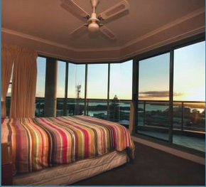 Sails Apartments - Accommodation Perth 8