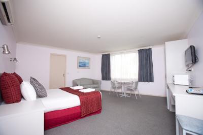 Hume Villa Motor Inn - Accommodation Perth 3