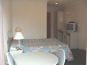 Hume Villa Motor Inn - Accommodation Perth 5